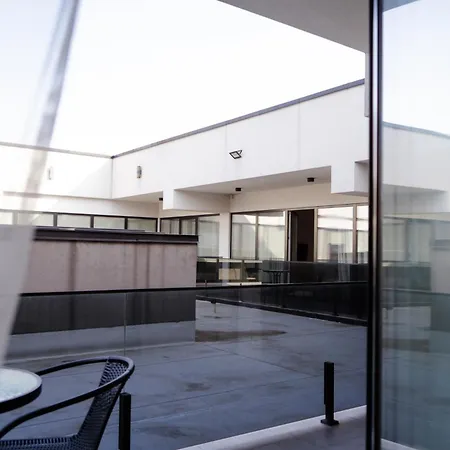 מלון Garden Plaza *